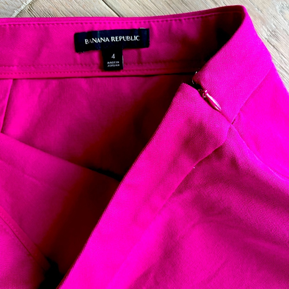 Banana Republic pencil skirt